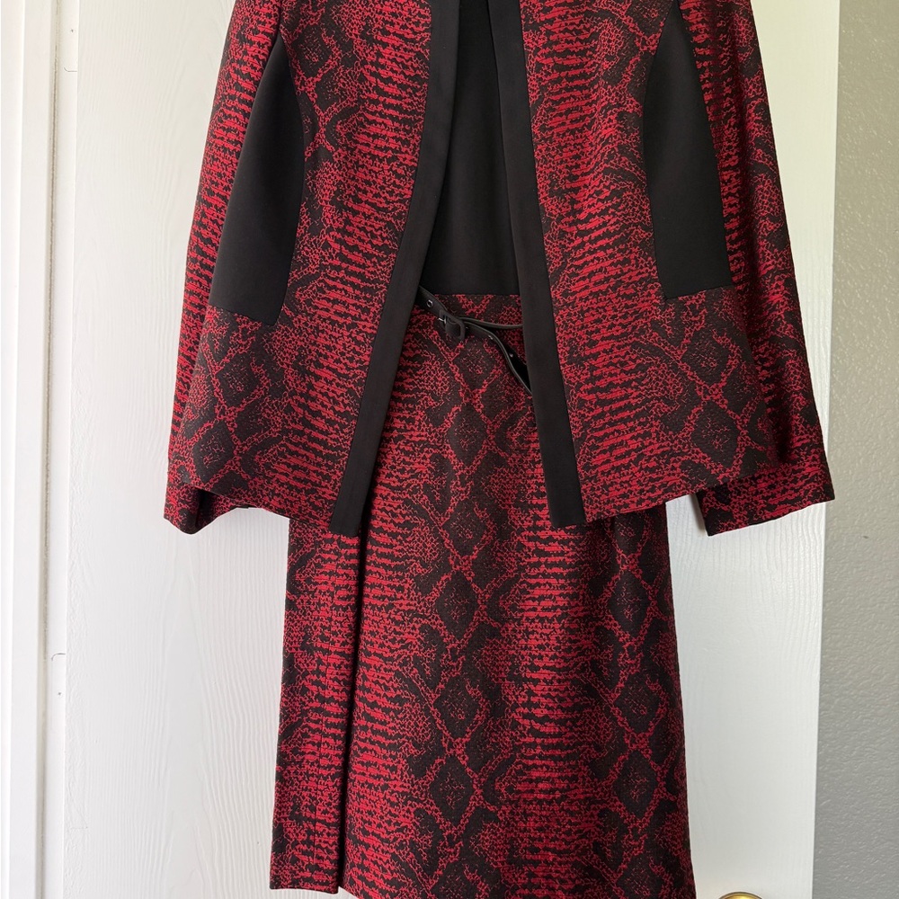 Red and Black Snake-Print Skirt Suit Set